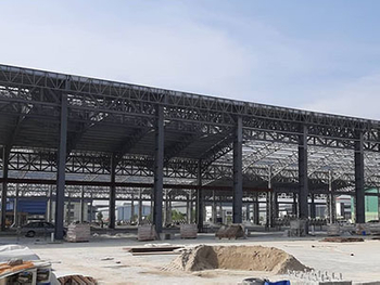  Visit Customer Project Site for Steel Structure Warehouse 